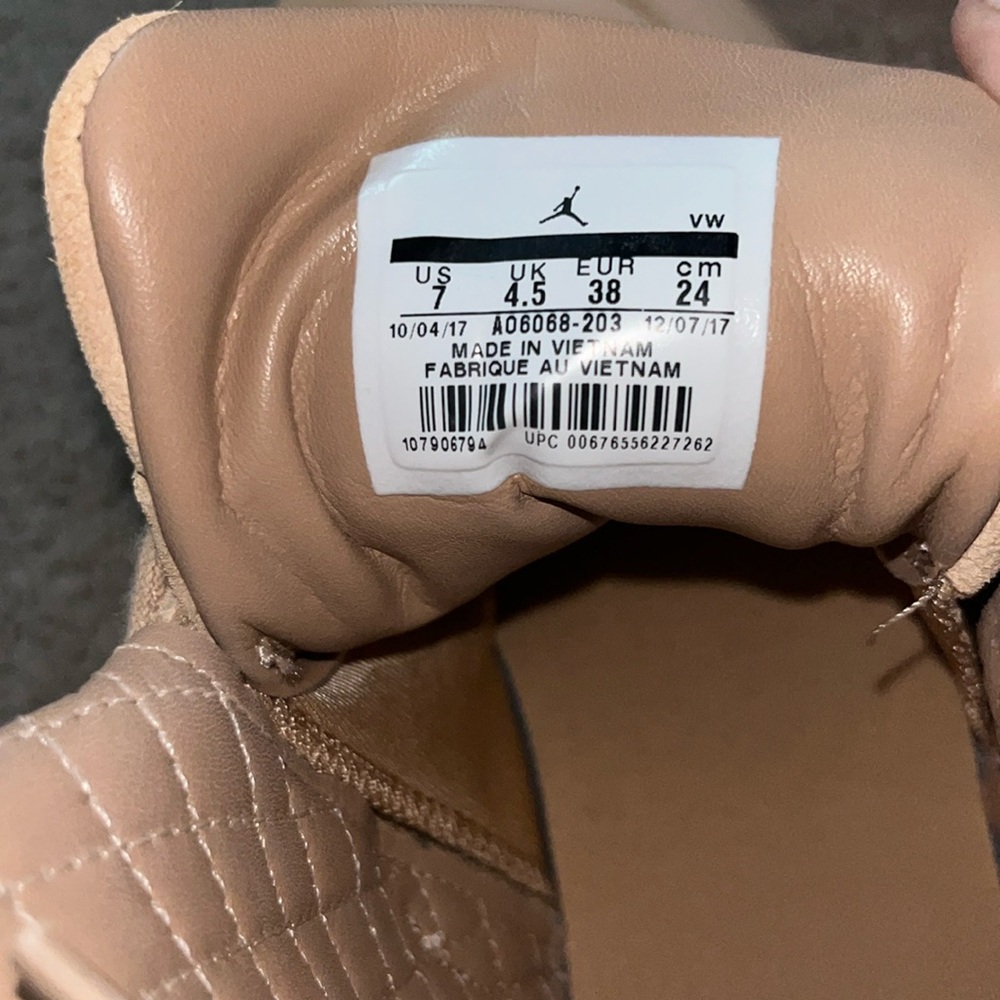 Women’s Air Jordan 12 retro